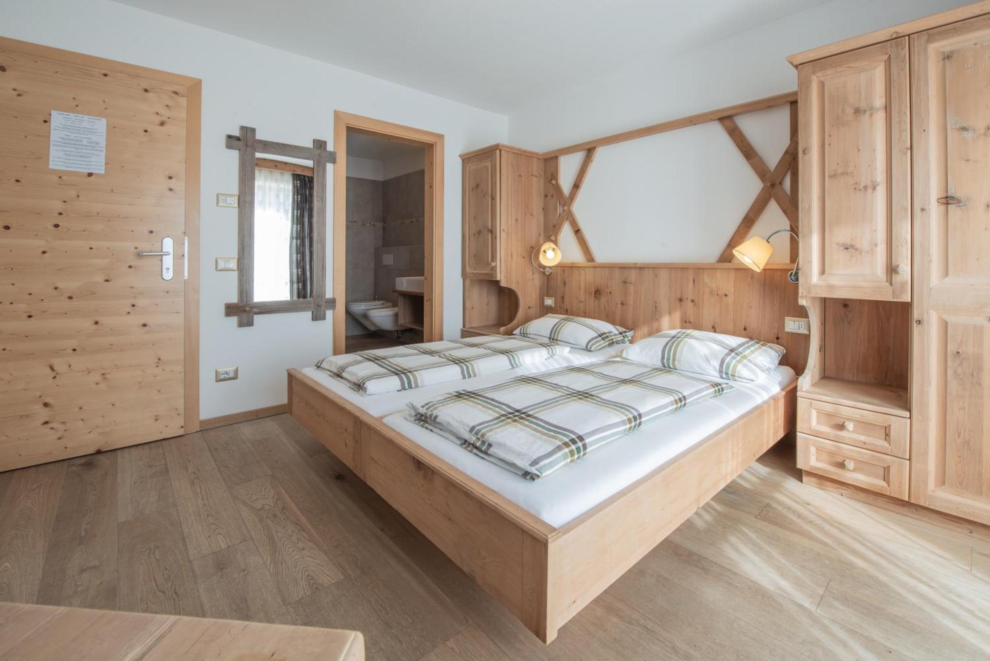 Standard Double Room,1619183018:JPEG